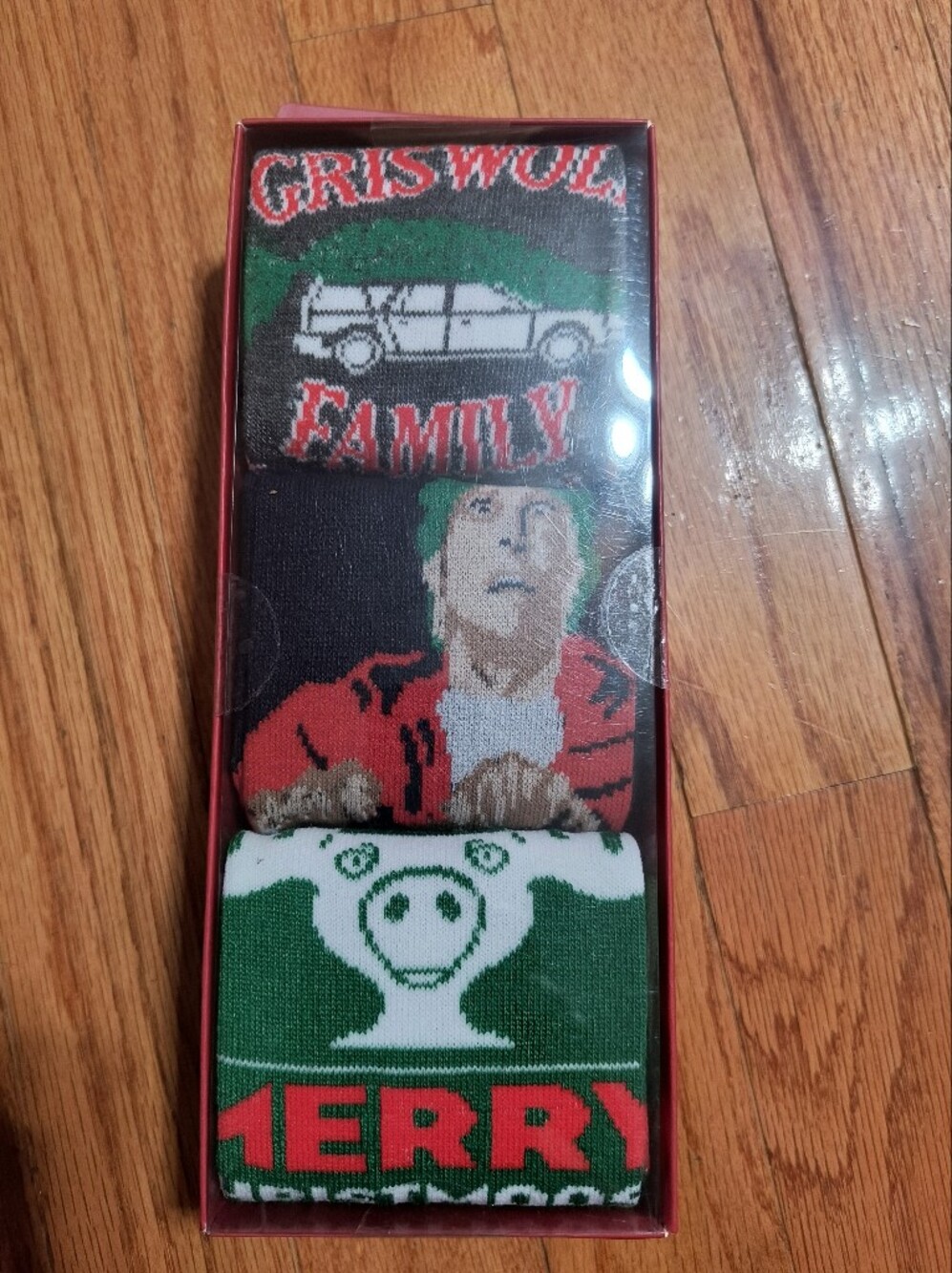 Pick 3/$10⭐ National Lampoon gift pack of 3 pairs of crew socks, men's shoe 8-12